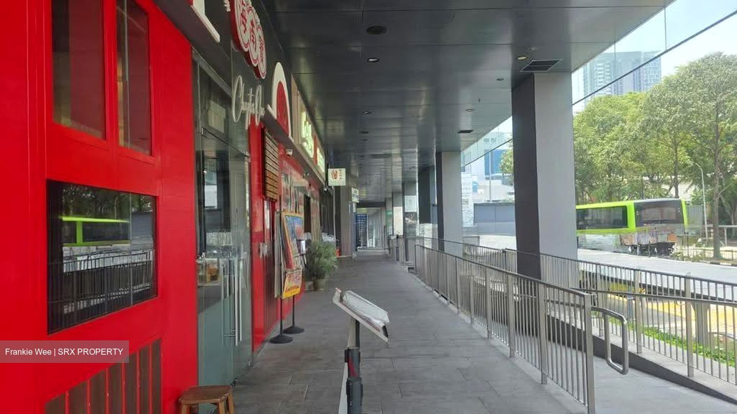 Jalan Sultan (D7), Retail #612413001